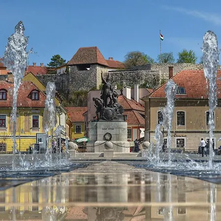 Appartement City Home Apartman *