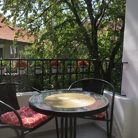 City Home Apartman Apartman